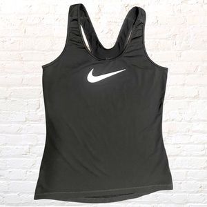 Nike dri-fit racer back tank. Size: MEDIUM. Black.